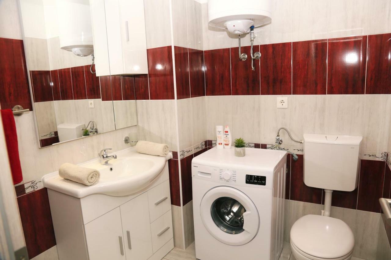 Apartments Tonia Br. 1 ザヴァラティサ エクステリア 写真